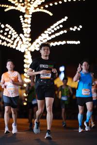 BIB: 00000, 22905, 22487, 24747
                            <button type="button" onclick="openModal(22977329)" class="btn btn-primary btn-sm float-right btn-popup" data-toggle="modal" data-target=".modal-high-quality">
                        <i class="fas fa-shopping-cart"></i> Add to Cart
                    </button>
                                            <button type="button" onclick="isThisMe(22977329, true)" class="btn btn-success btn-sm float-right btn-popup btn-isme hidden" data-toggle="tooltip" data-placement="bottom" title="นี่คือรูปของคุณใช่ไหม คลิกที่นี่เพื่อเอาเข้าอัลบั้ม">
                        <i class="fas fa-plus"></i> Add to album
                    </button>
                    <button type="button" onclick="isThisMe(22977329, false)" class="btn btn-warning btn-sm float-right btn-popup btn-isnotme hidden">
                        <i class="fas fa-ban"></i> Remove from album
                    </button>